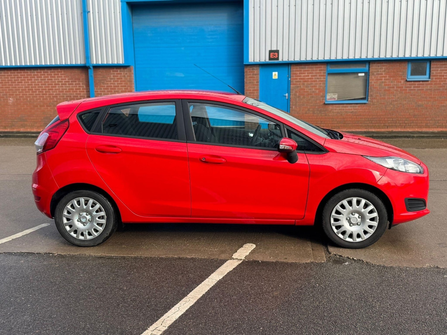 Used Ford Fiesta 2014 for sale - 77633933: Photo 4