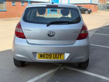 Used Hyundai i20 2009 for sale - 74838183: Photo