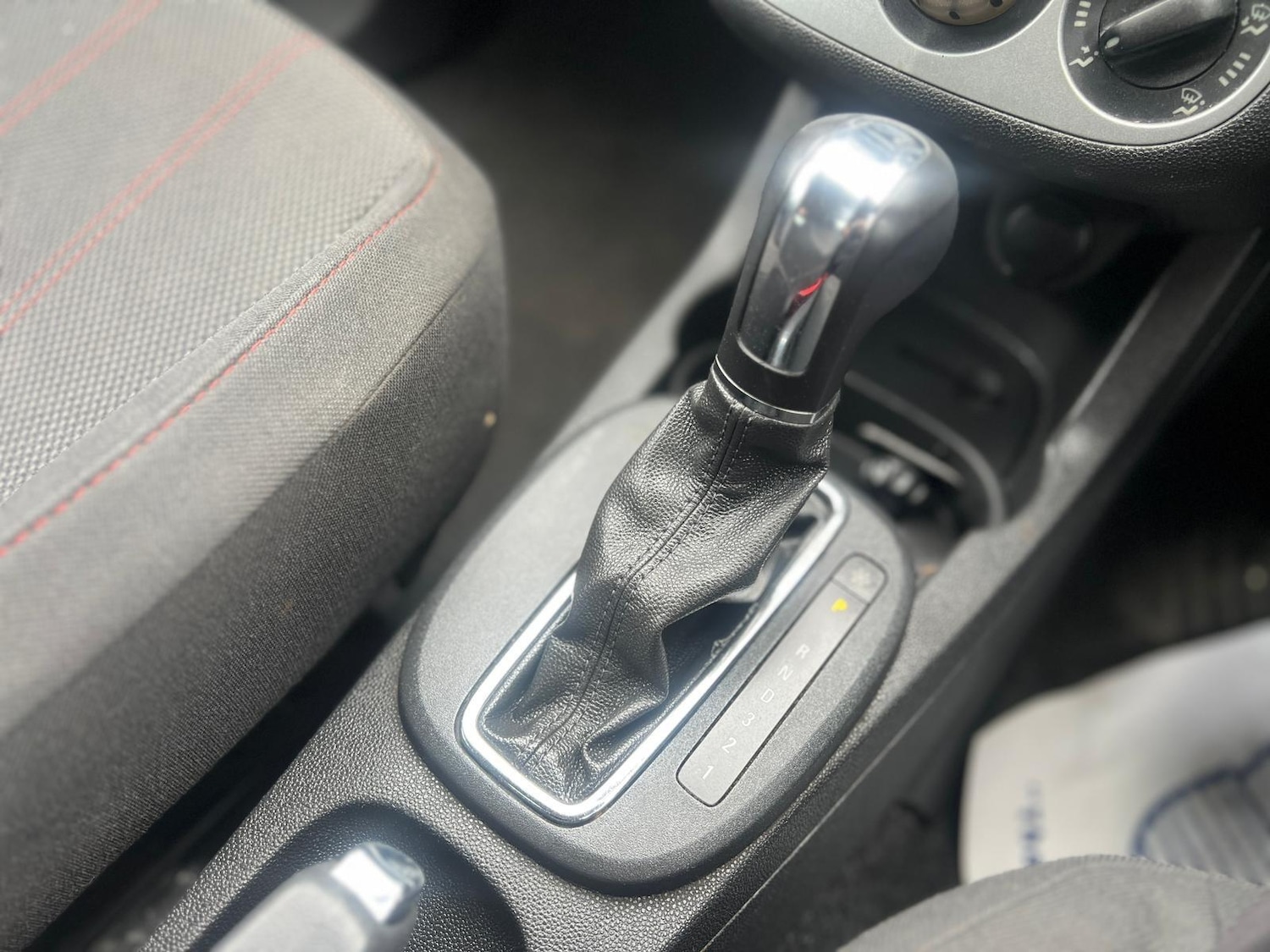 Used Vauxhall Corsa 2010 for sale - 76632754: Photo 16