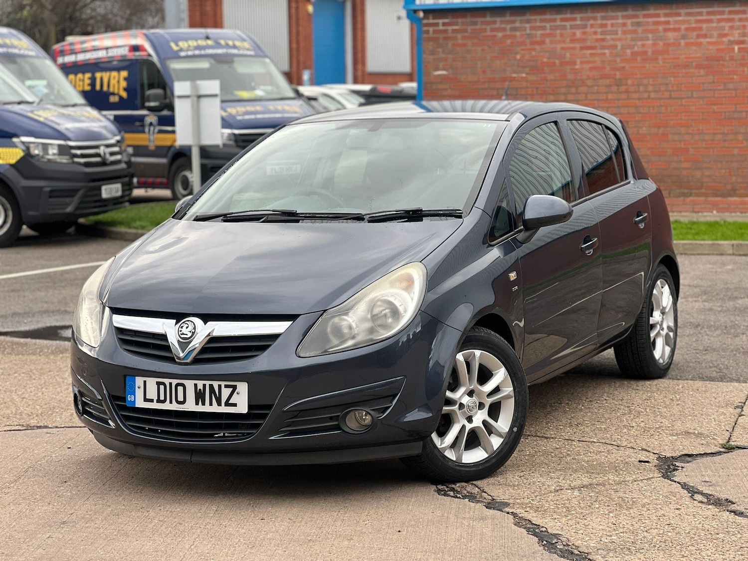 Used Vauxhall Corsa 2010 for sale - 76632754: Photo 7