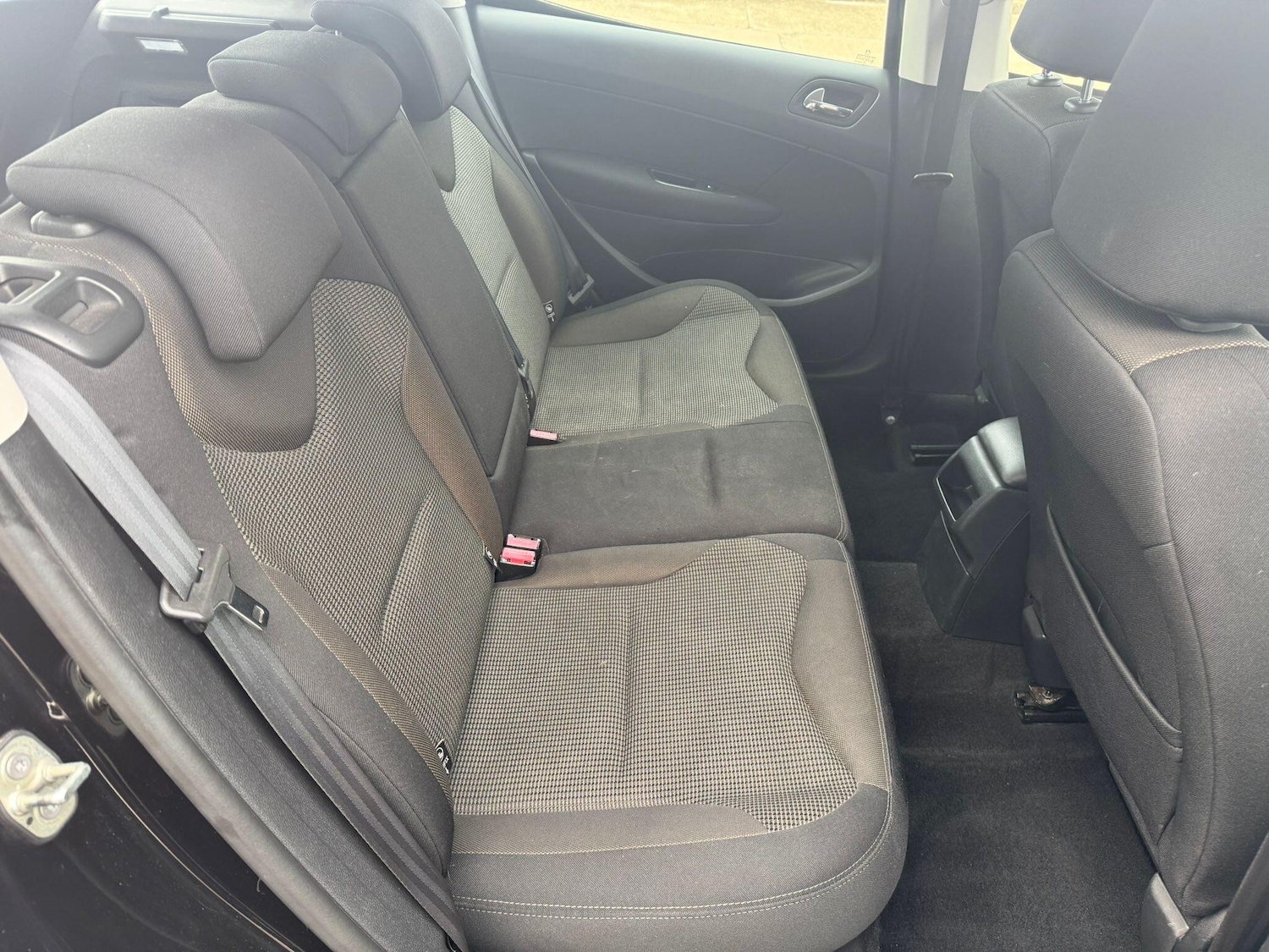 Used Peugeot 308 2014 for sale - 78204410: Photo 15