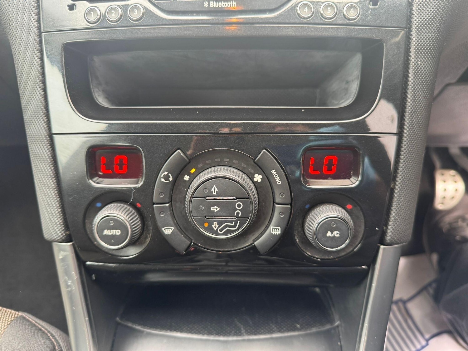 Used Peugeot 308 2014 for sale - 78204410: Photo 20