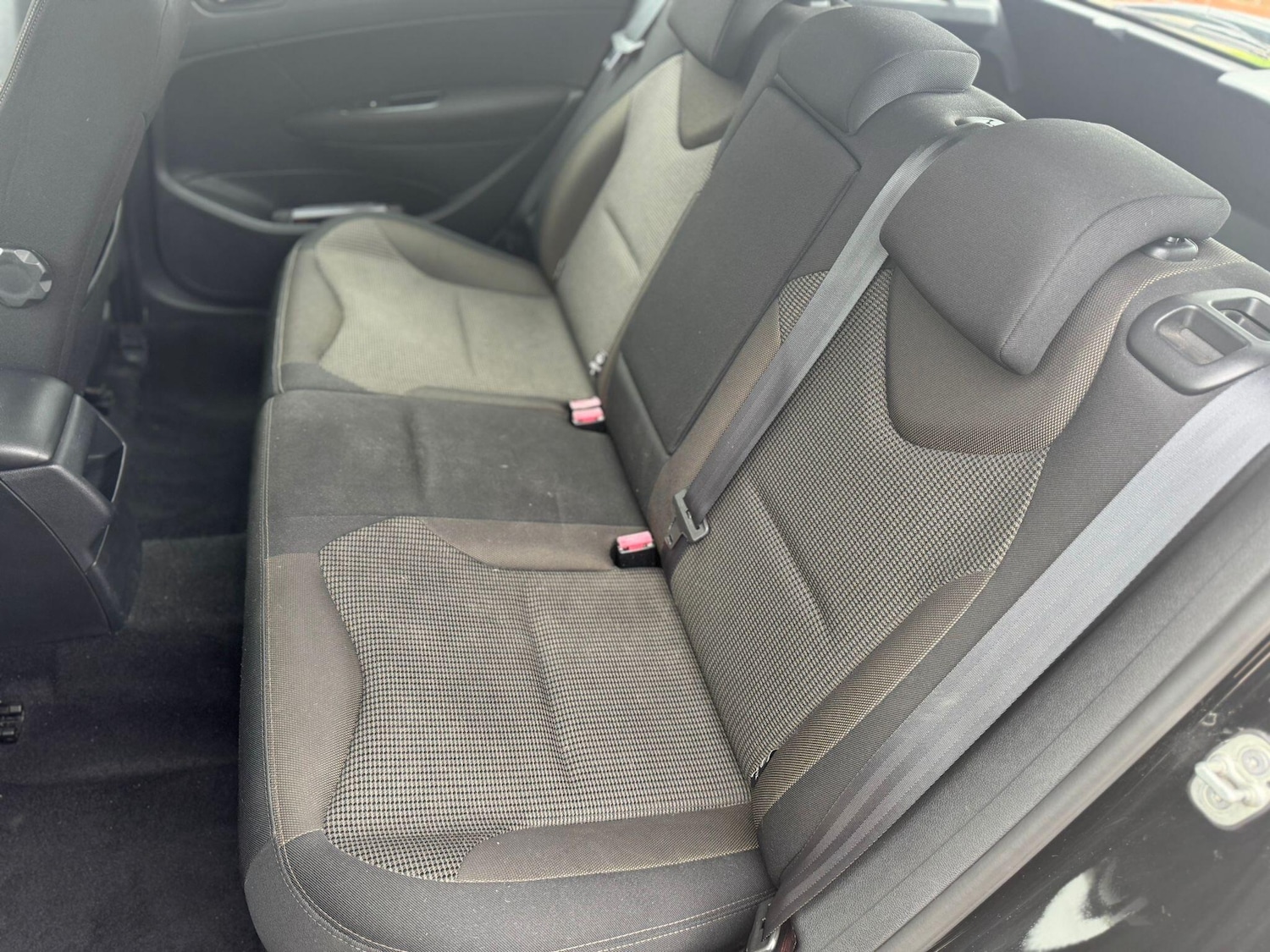 Used Peugeot 308 2014 for sale - 78204410: Photo 28