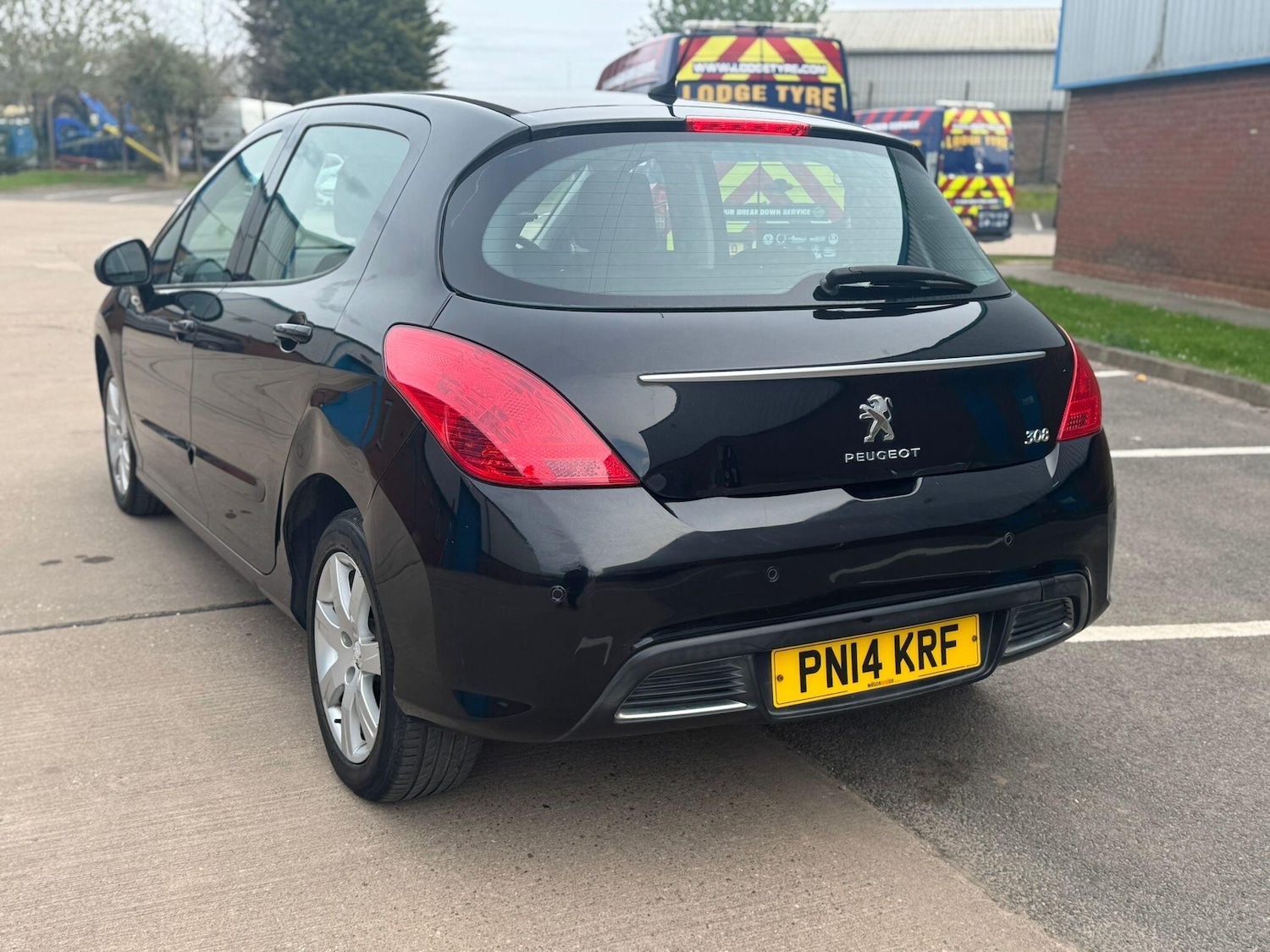 Used Peugeot 308 2014 for sale - 78204410: Photo 5