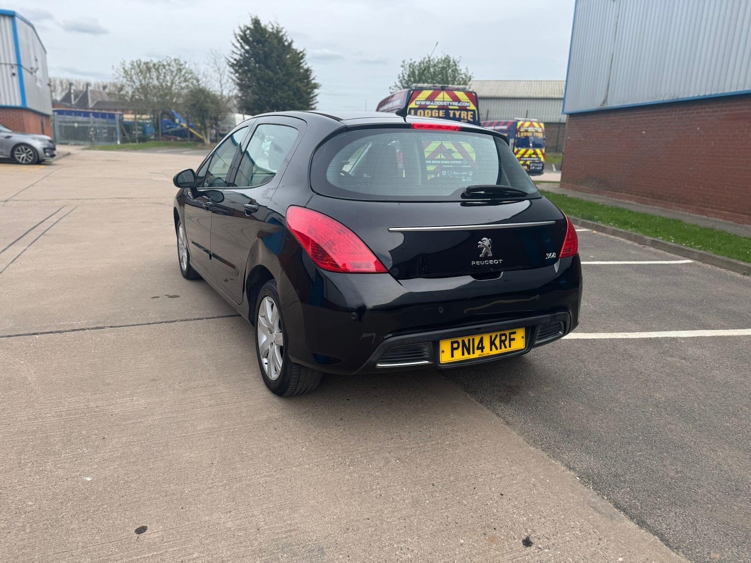 Used Peugeot 308 2014 for sale - 78204410: Photo 9