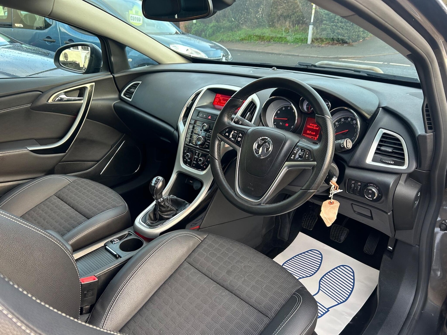 Used Vauxhall Astra GTC 2012 for sale - 77163108: Photo 16