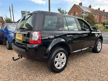 Used Land Rover Freelander 2 2011 for sale - 76723440: Photo