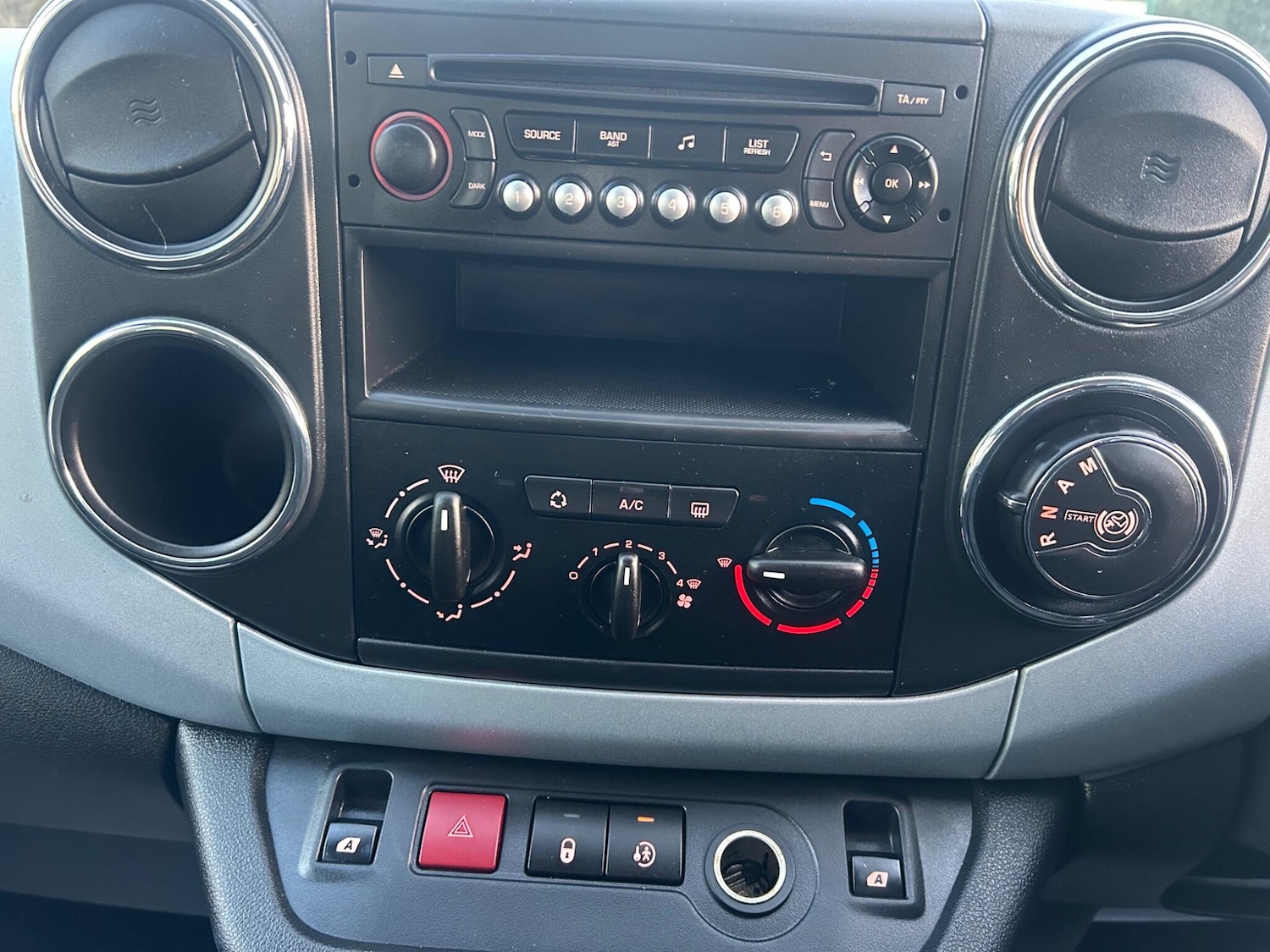 Used Citroen Berlingo Multispace 2013 for sale - 77229807: Photo 17