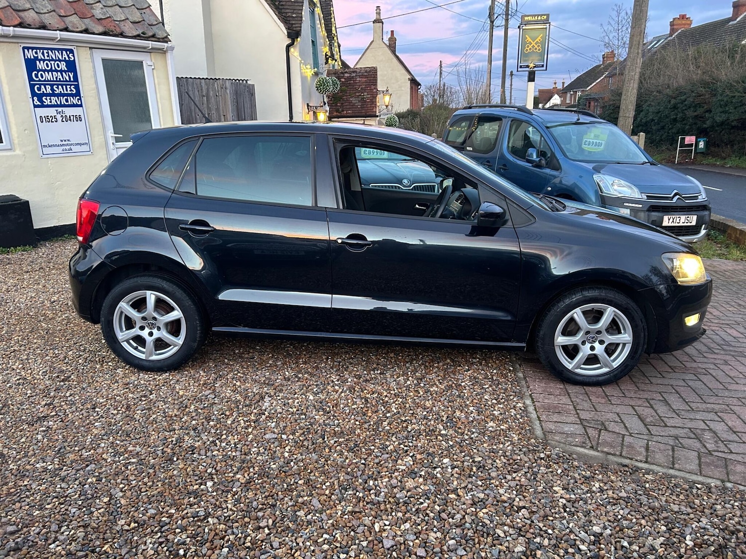 Used Volkswagen Polo for sale - 77238420: Photo 2