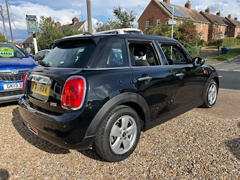 Used MINI Hatch 2015 for sale - 76723455: Photo