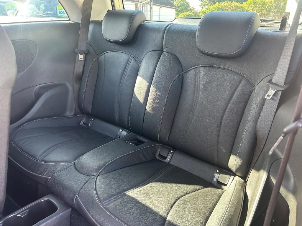 Used Vauxhall ADAM 2015 for sale - 76723451: Photo 10