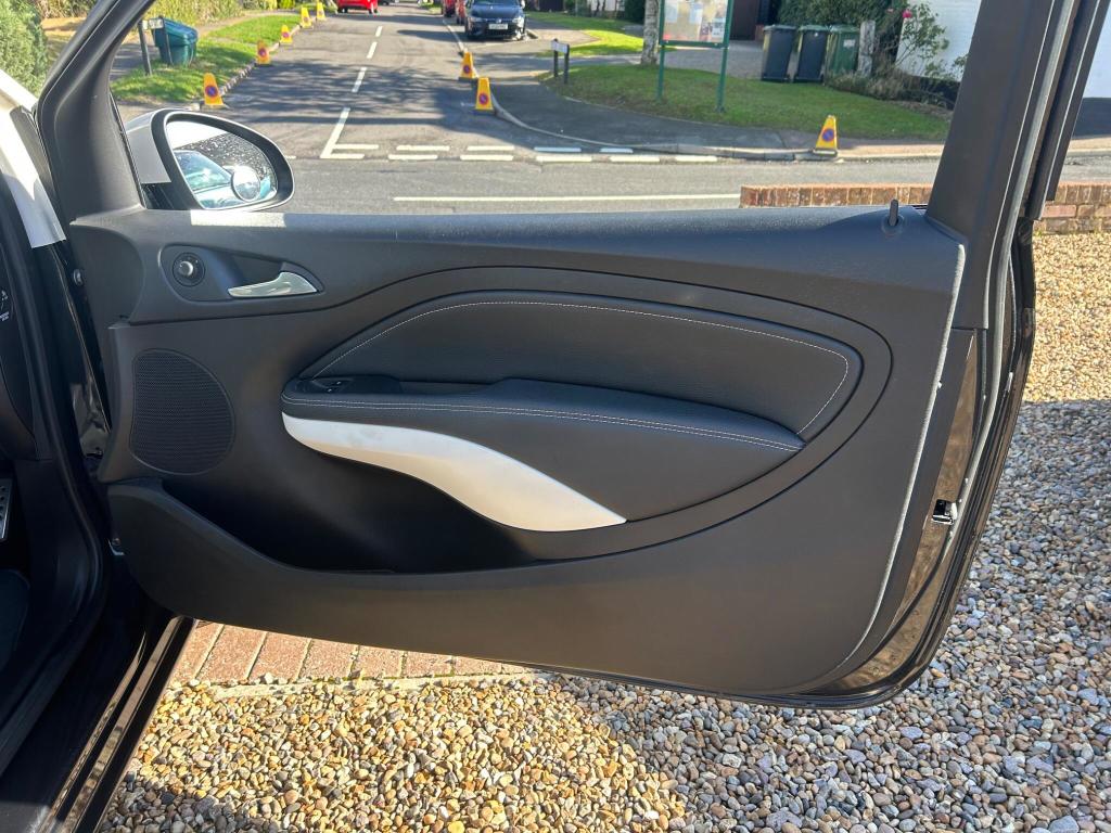 Used Vauxhall ADAM 2015 for sale - 76723451: Photo 24