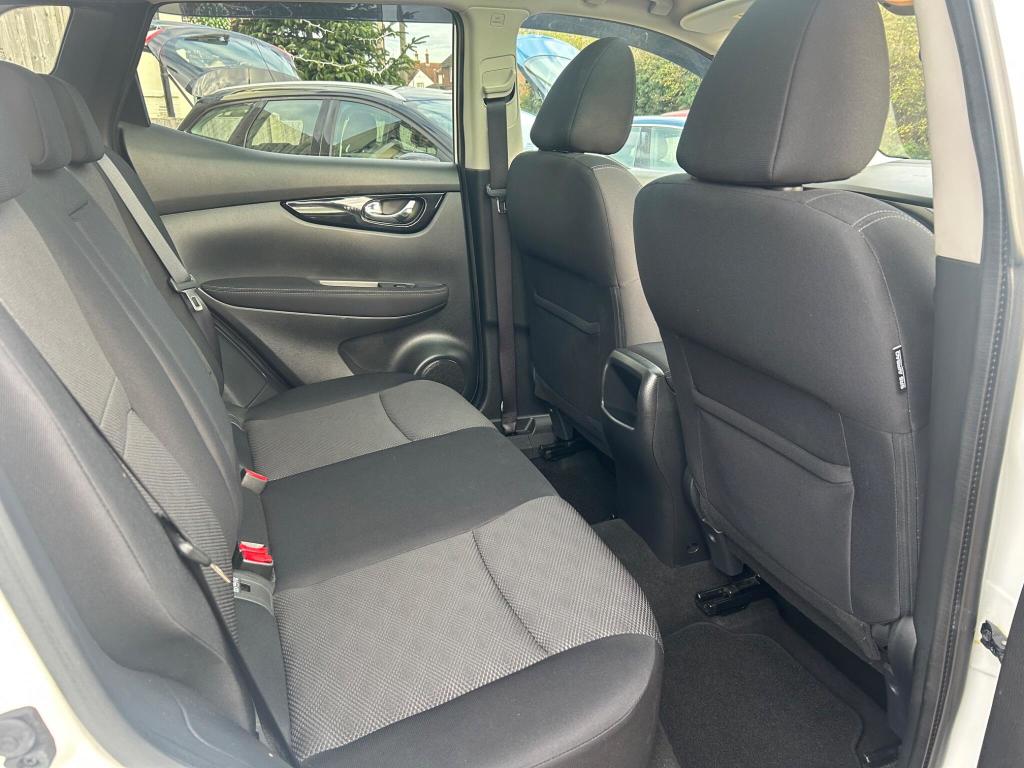 Used Nissan Qashqai 2015 for sale - 76723425: Photo 22