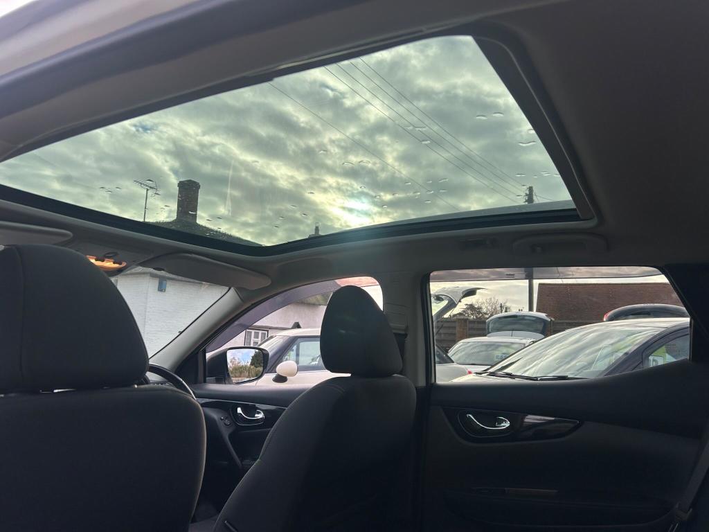 Used Nissan Qashqai 2015 for sale - 76723425: Photo 39