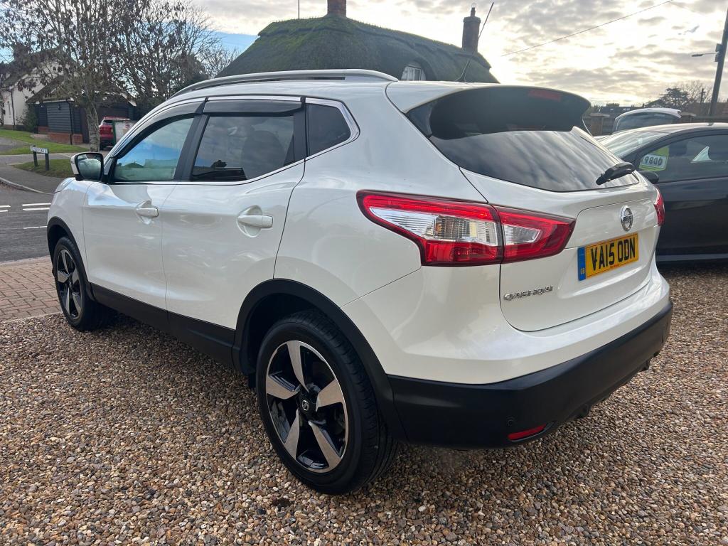 Used Nissan Qashqai 2015 for sale - 76723425: Photo 5