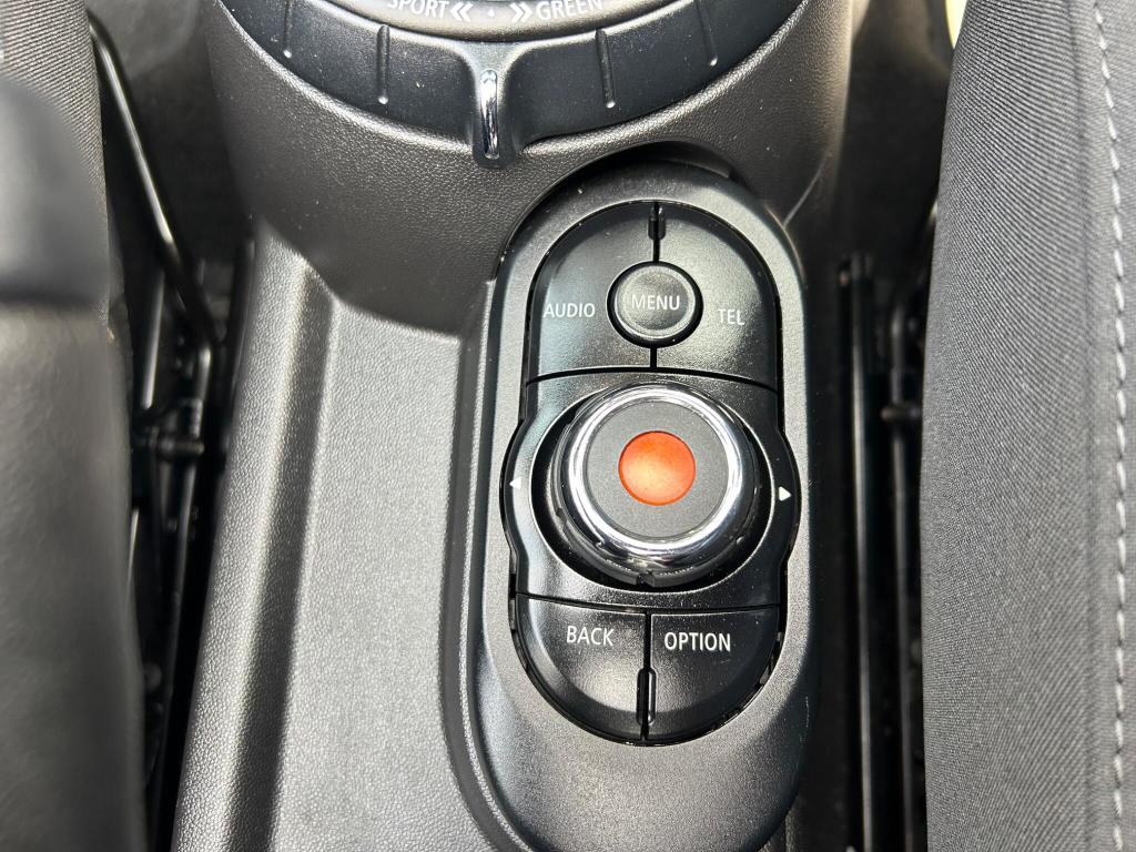 Used MINI Convertible 2017 for sale - 76723434: Photo 23