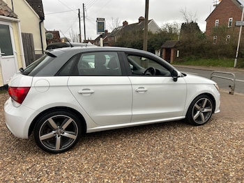 Used Audi A1 2013 for sale - 77705542: Photo
