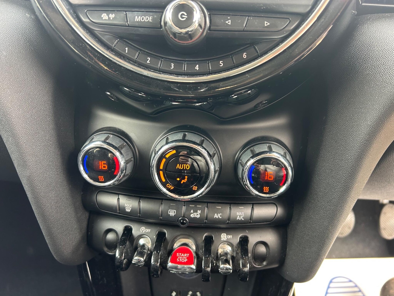 Used MINI Hatch 2015 for sale - 76936241: Photo 18