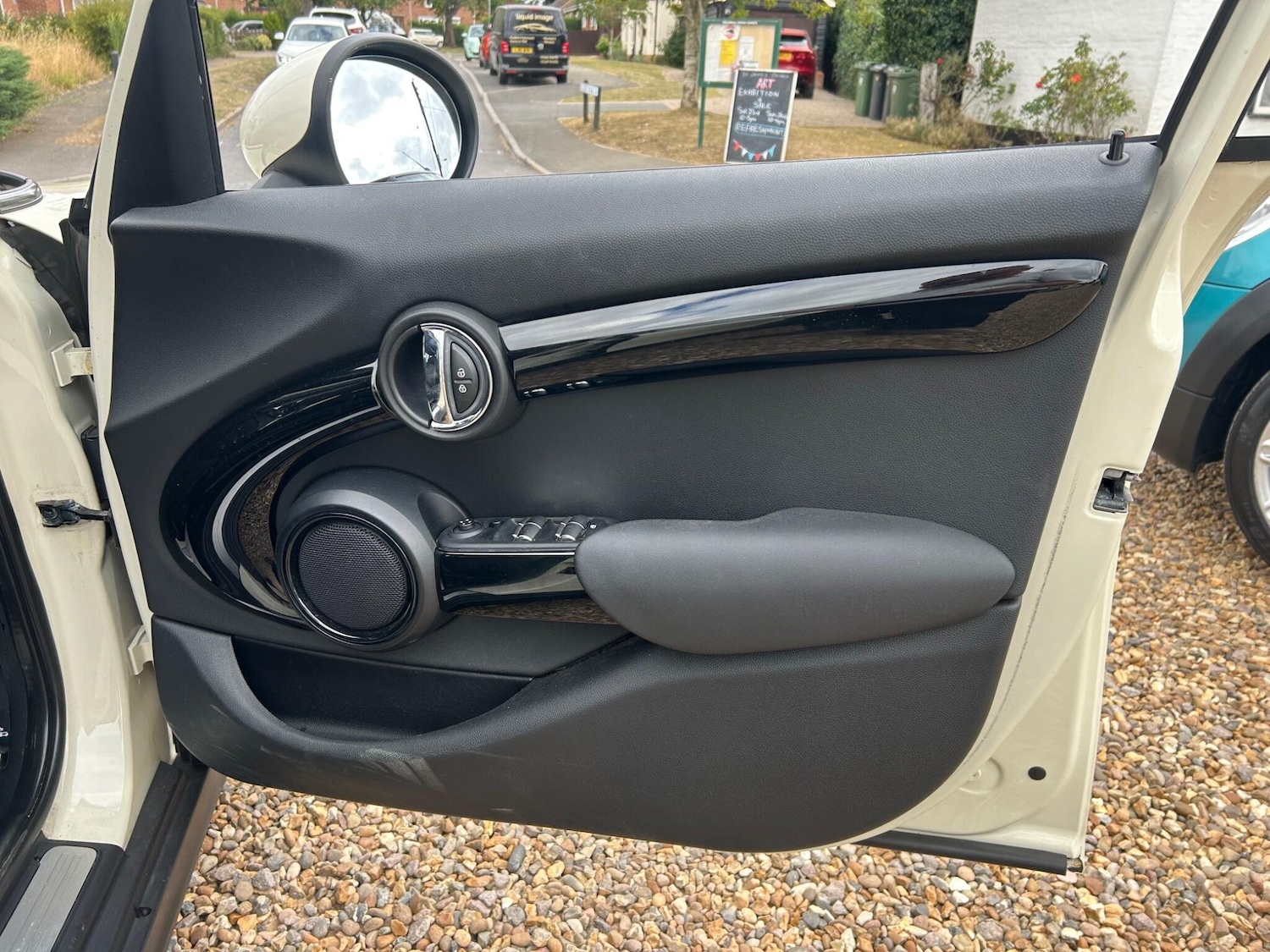 Used MINI Hatch 2015 for sale - 76936241: Photo 22