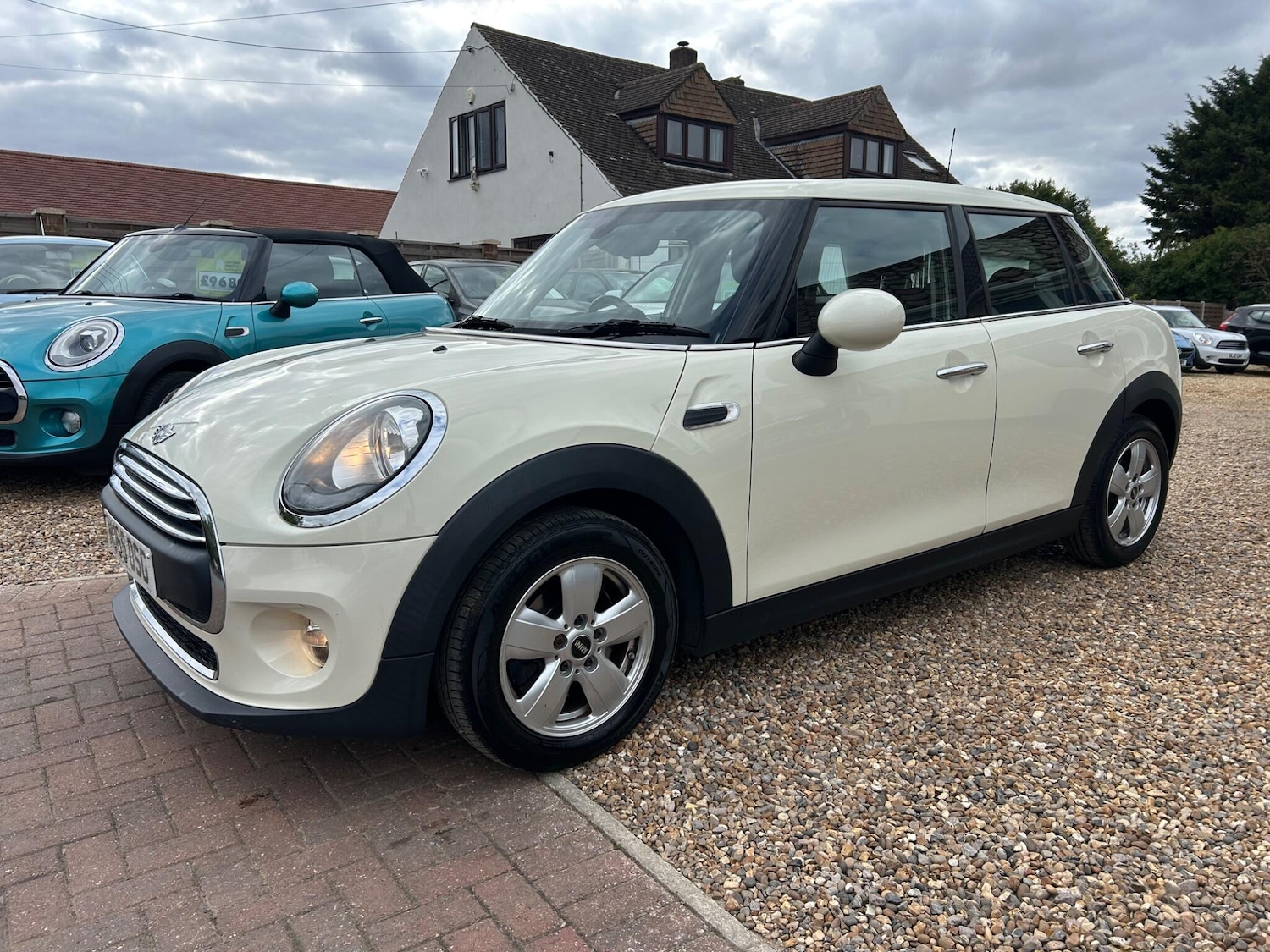 Used MINI Hatch 2015 for sale - 76936241: Photo 7