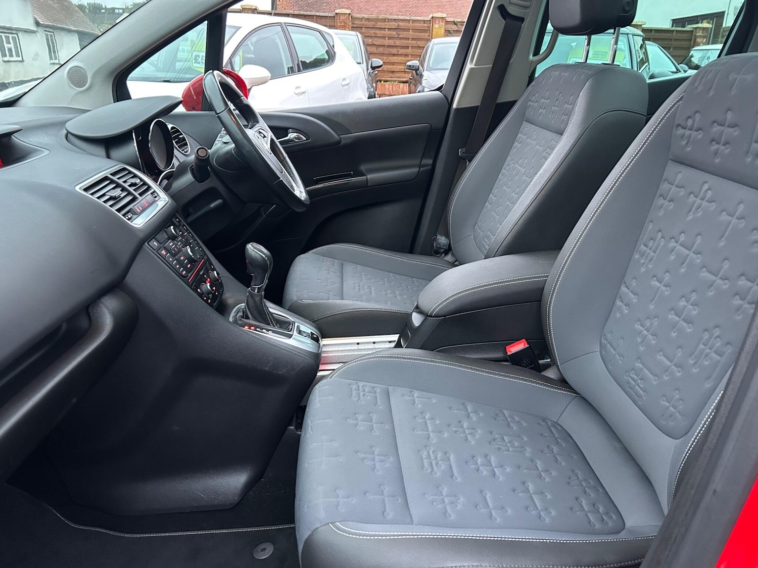 Used Vauxhall Meriva 2016 for sale - 78019726: Photo 12