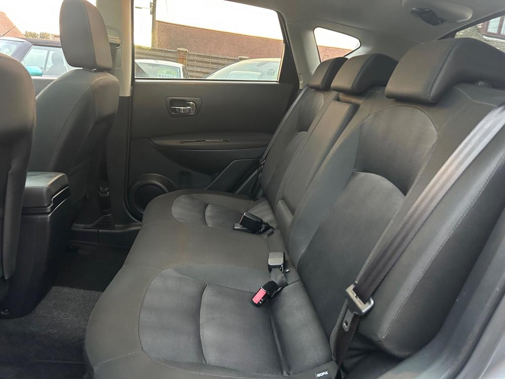 Used Nissan Qashqai 2011 for sale - 76723437: Photo 13