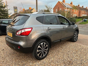 Used Nissan Qashqai 2011 for sale - 76723437: Photo