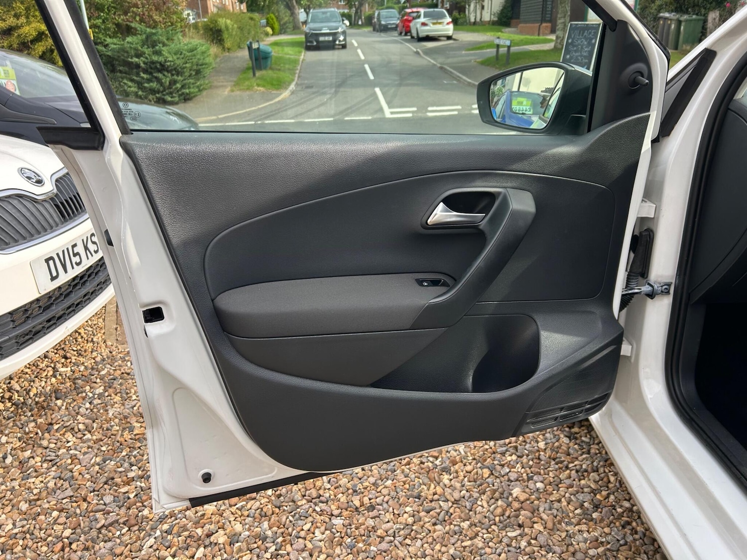 Used Volkswagen Polo 2012 for sale - 76936394: Photo 11