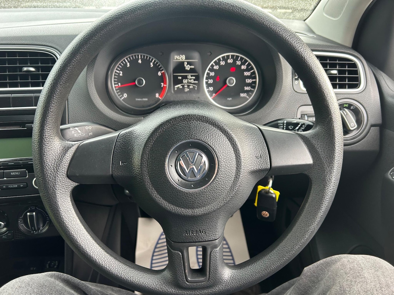 Used Volkswagen Polo 2009 for sale - 77978461: Photo 22