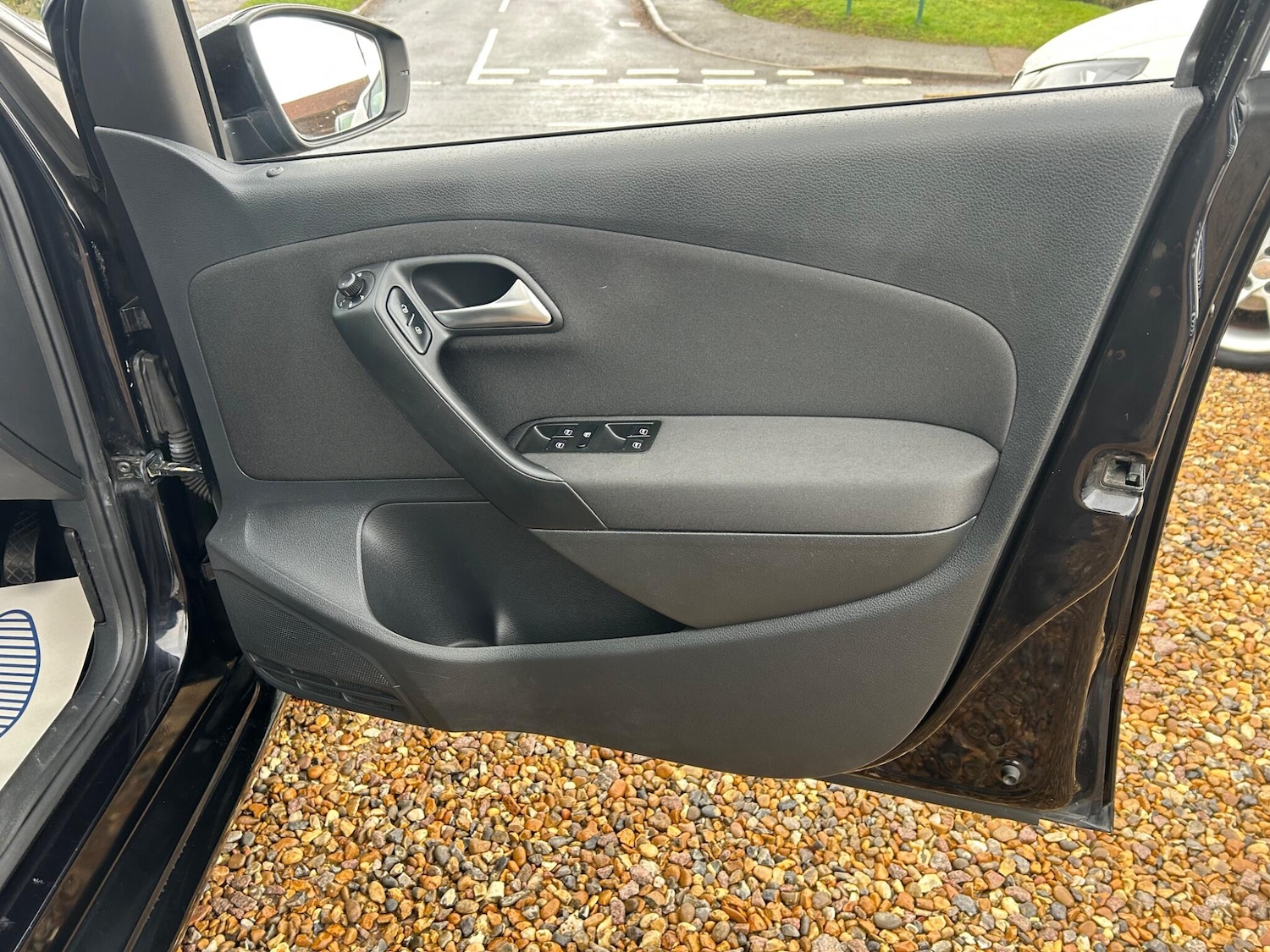 Used Volkswagen Polo 2009 for sale - 77978461: Photo 28