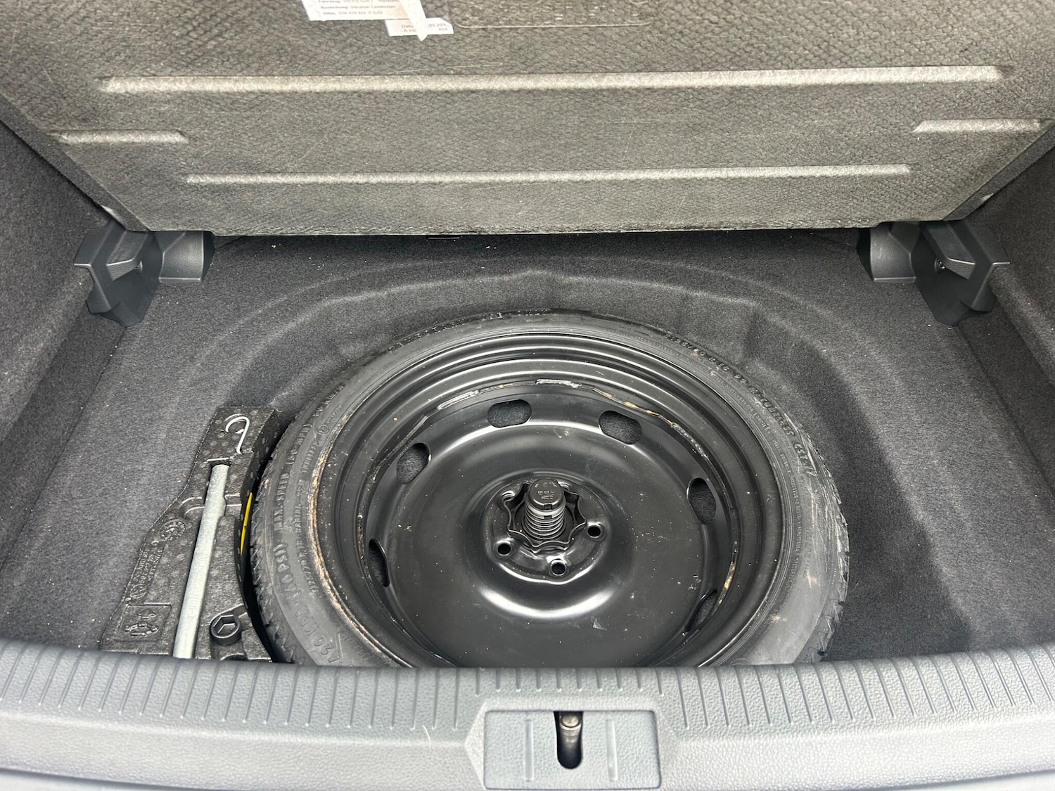 Used Volkswagen Golf 2014 for sale - 76936191: Photo 27