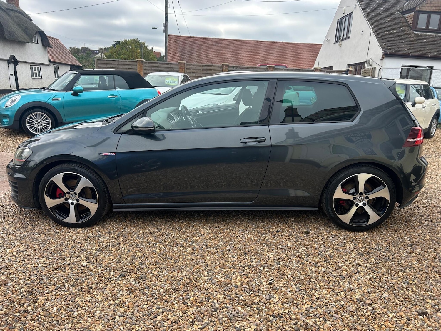 Used Volkswagen Golf 2014 for sale - 76936191: Photo 6