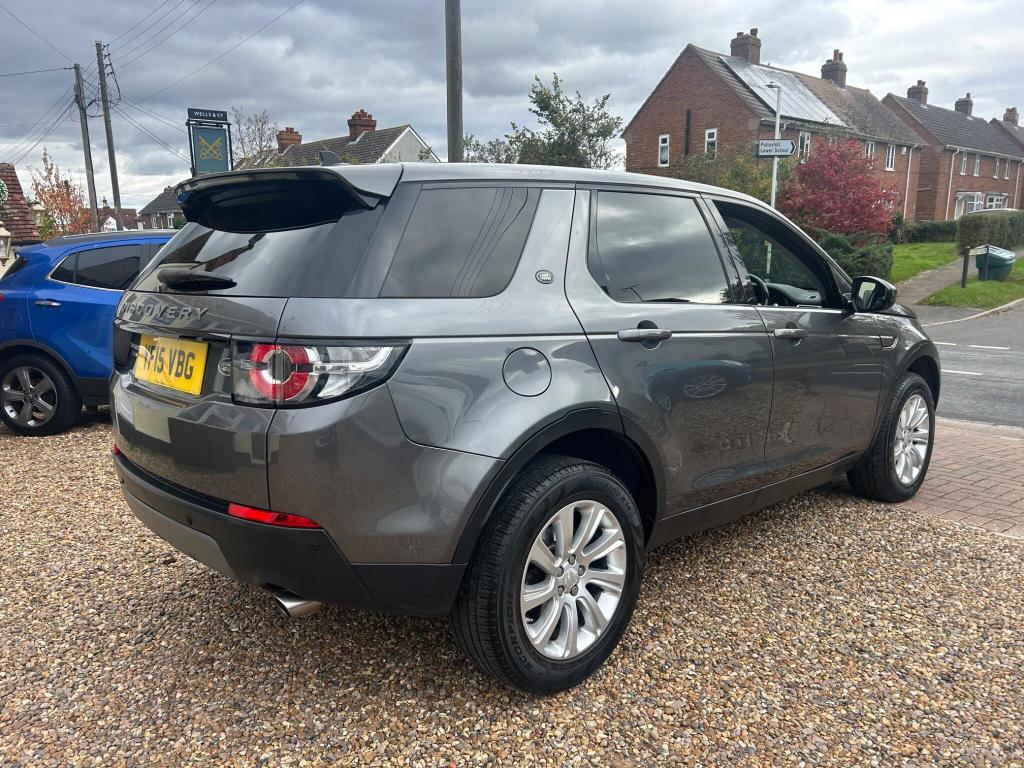 Used Land Rover Discovery Sport 2015 for sale - 76723412: Photo 3