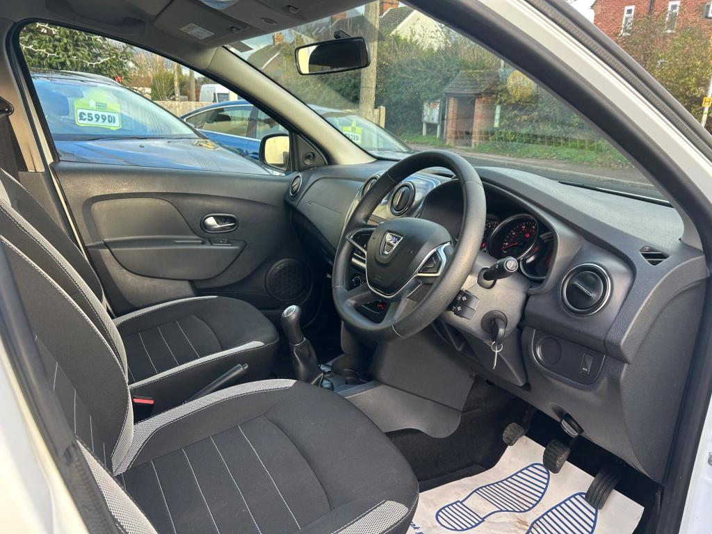 Used Dacia Sandero Stepway 2018 for sale - 76723429: Photo 16