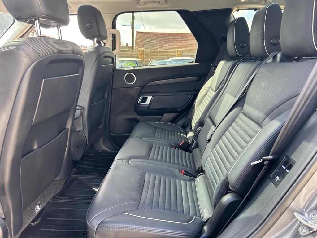 Used Land Rover Discovery 2017 for sale - 76723487: Photo 11