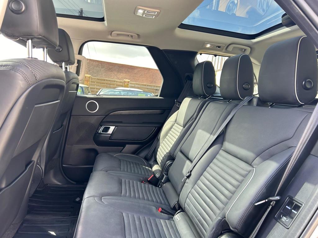 Used Land Rover Discovery 2017 for sale - 76723487: Photo 12