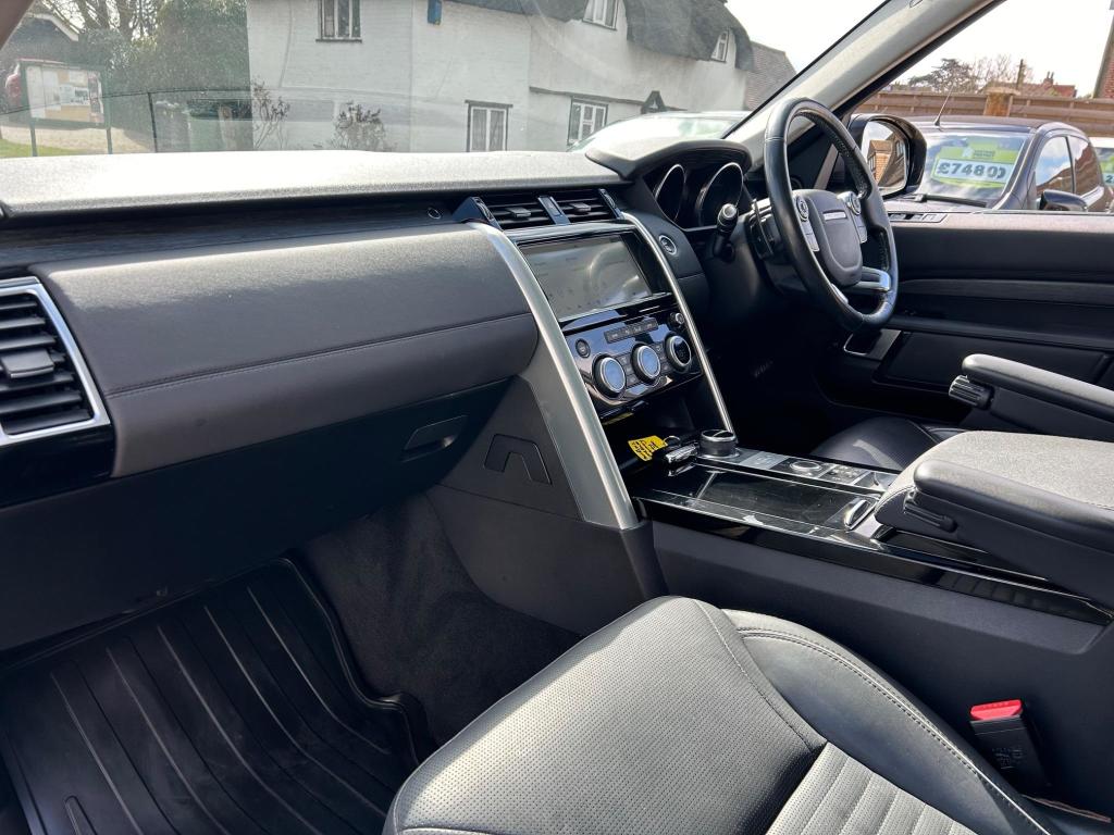 Used Land Rover Discovery 2017 for sale - 76723487: Photo 14