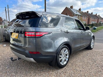 Used Land Rover Discovery 2017 for sale - 76723487: Photo