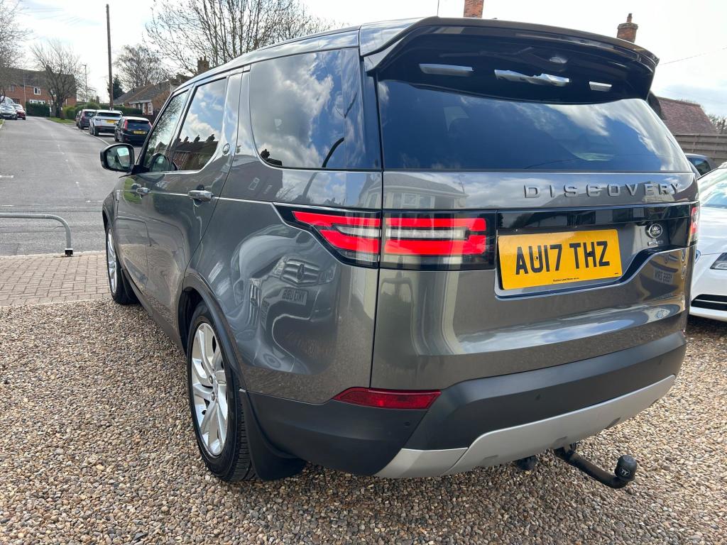 Used Land Rover Discovery 2017 for sale - 76723487: Photo 5