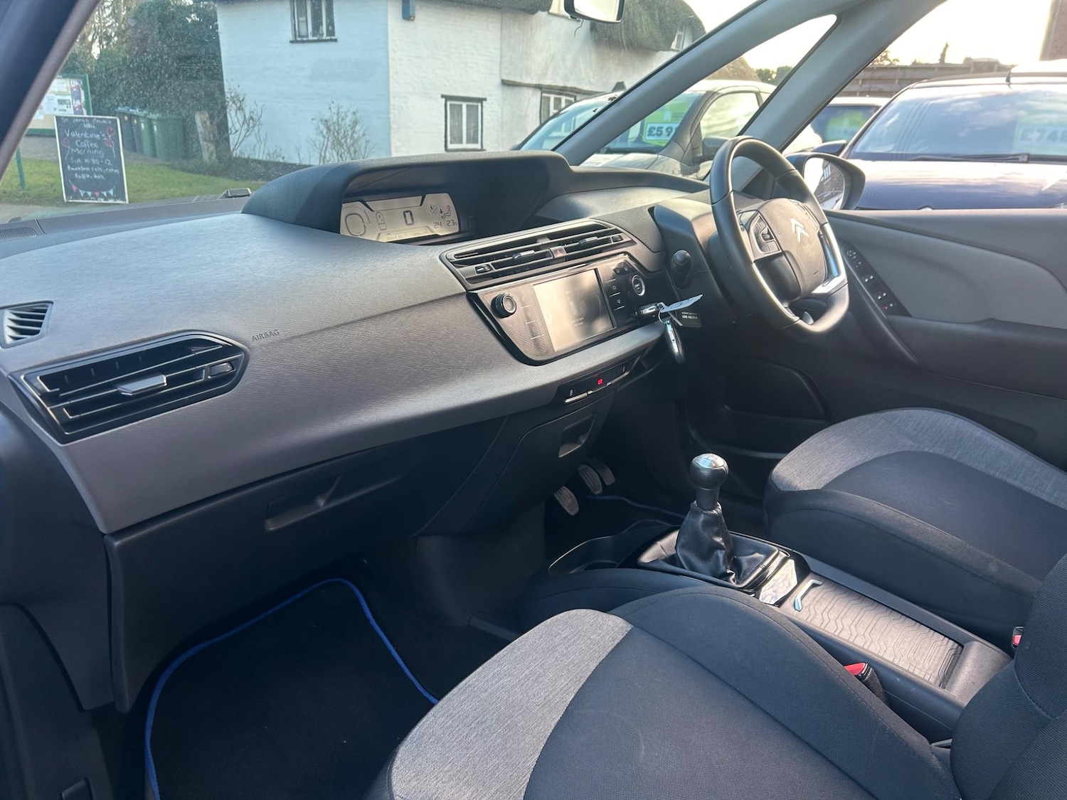 Used Citroen C4 Picasso 2014 for sale - 76936244: Photo 15