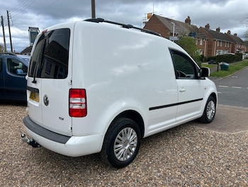 Used Volkswagen Caddy 2015 for sale - 78493337: Photo
