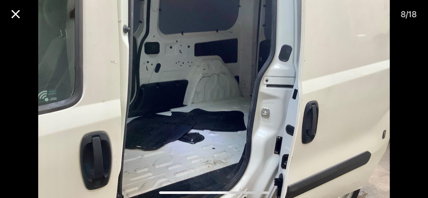 Used Vauxhall Combo 2018 for sale - 77794015: Photo 8