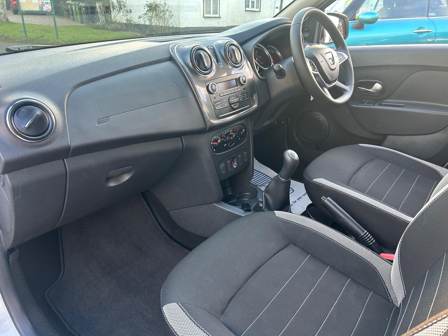 Used Dacia Sandero Stepway 2018 for sale - 76936250: Photo 12