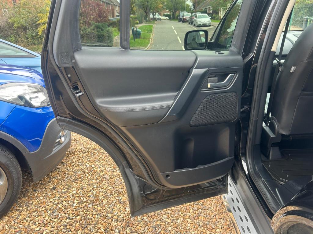 Used Land Rover Freelander 2012 for sale - 76723415: Photo 33