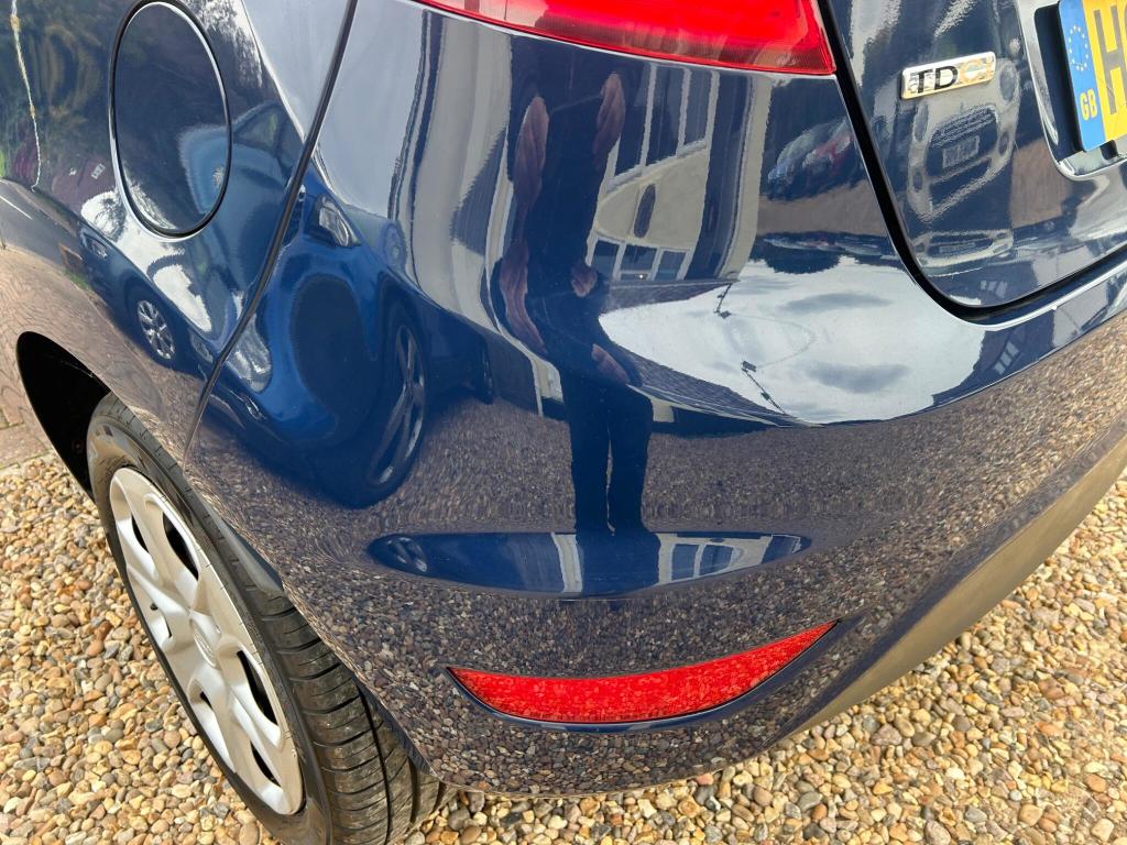 Used Ford Fiesta 2009 for sale - 76723485: Photo 12