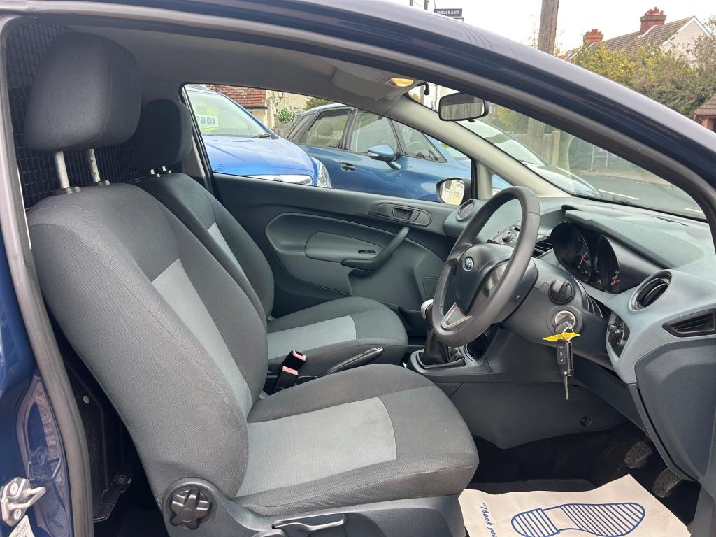 Used Ford Fiesta 2009 for sale - 76723485: Photo 16