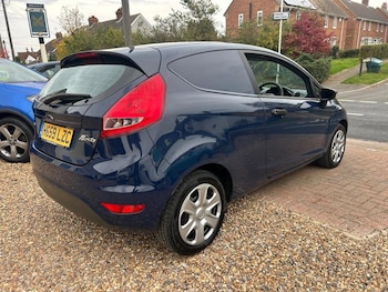 Used Ford Fiesta Van 2009 for sale - 76723485: Photo