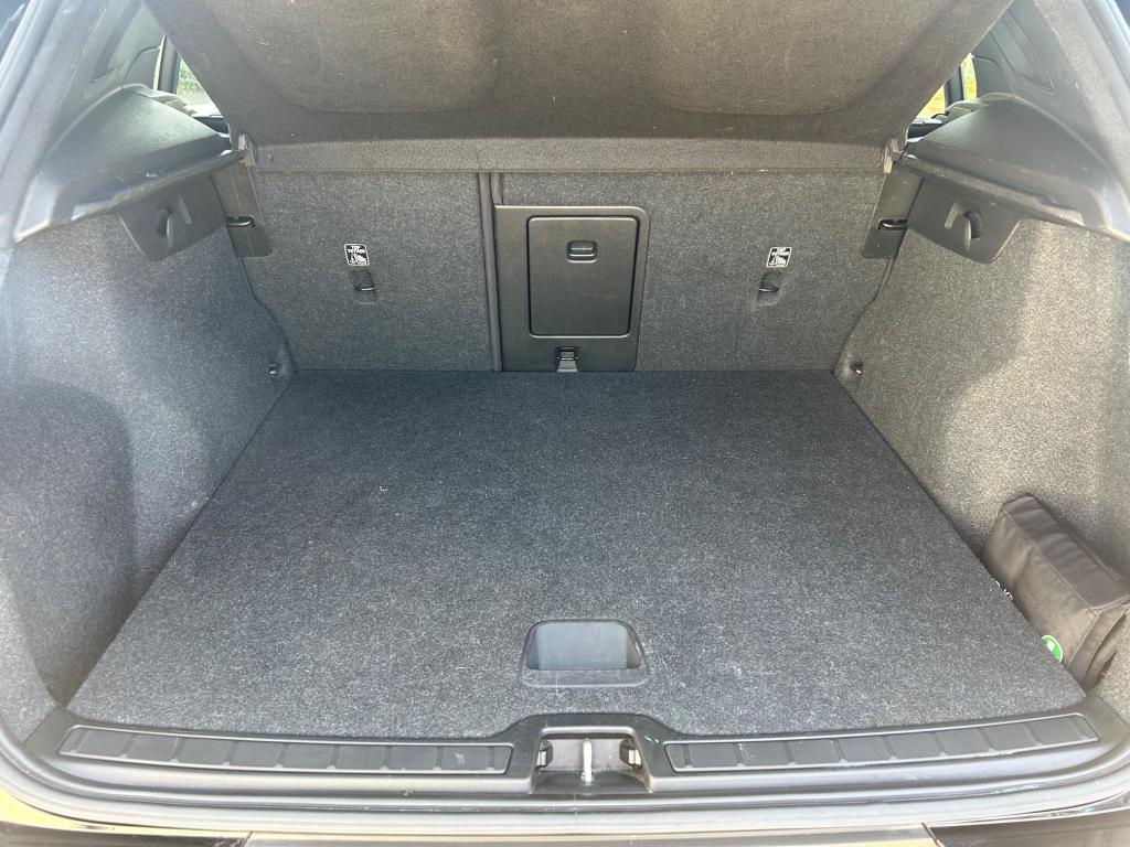 Used Volvo XC40 2018 for sale - 76723484: Photo 12