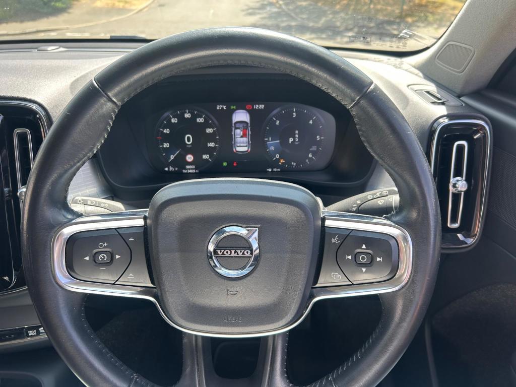 Used Volvo XC40 2018 for sale - 76723484: Photo 17