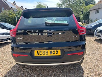 Used Volvo XC40 2018 for sale - 76723484: Photo